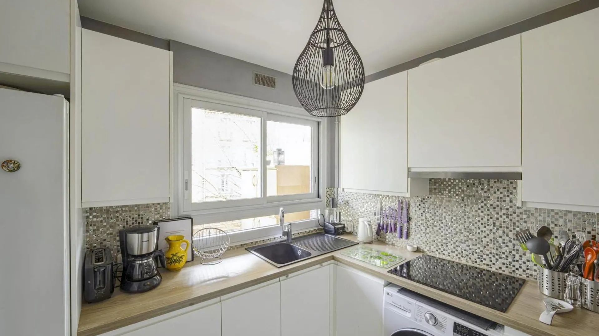 Appartement Labrouste Et Son Balcon - Welkeys Παρίσι Διαμέρισμα